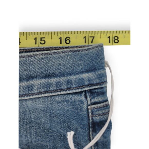 NWT EDWIN Bree Slim Skinny Med Light Wash Straight Jeans Womens Size 33 USA Made - Picture 7 of 7